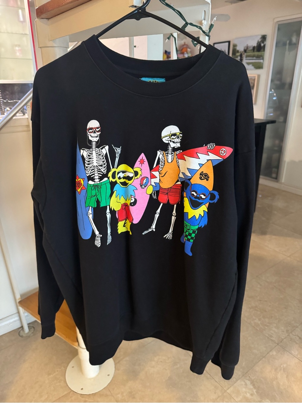Dead Can Surf Chinatown Market Crewneck